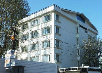 hotel-img